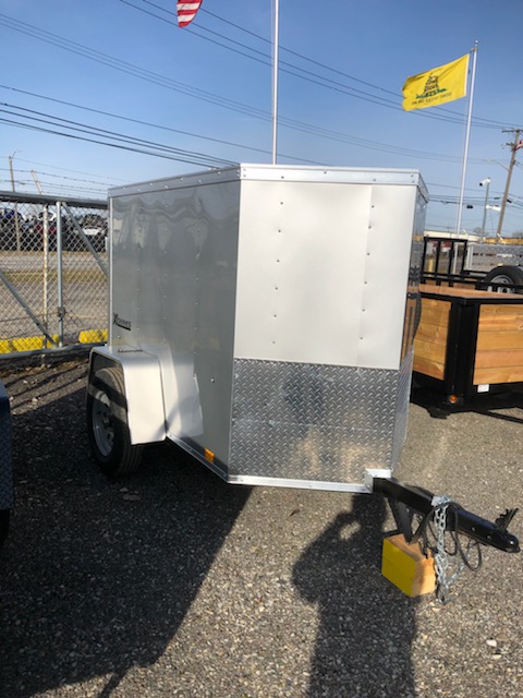 4 x 6 Silver Cargo Express (2022) / V Nose / Spare Tire